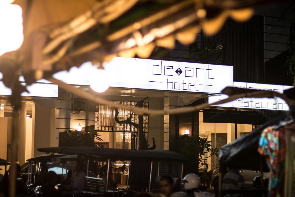 De Art Hotel Phnom Penh Exterior photo